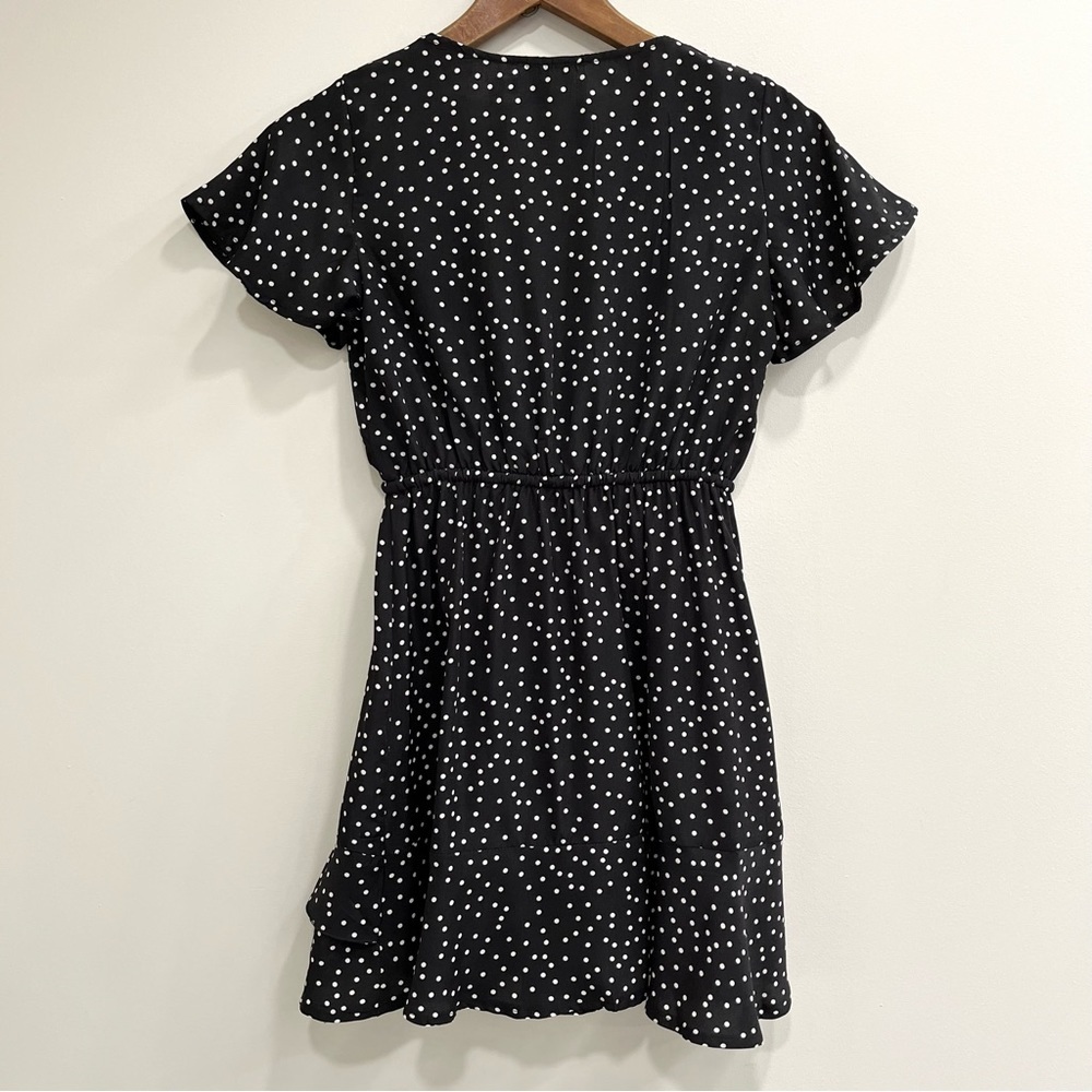 Princess Polly Bobbie black white polka dot mini dress flutter sleeves size 4 - Picture 5 of 12